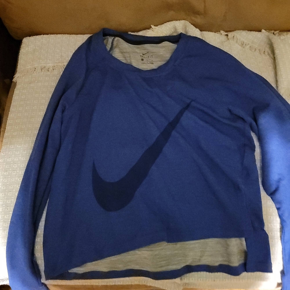 Size xl Nike sweatshirt